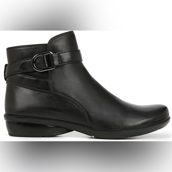 Naturalizer Colette Black Leather - Wide - Picture 2 of 5